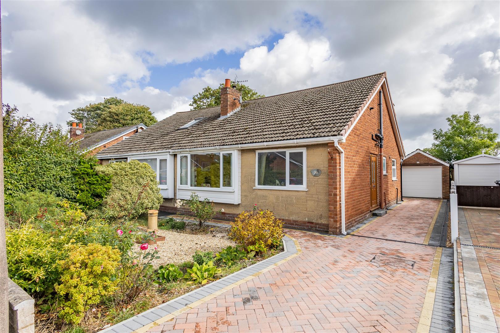 3 bed property in Brookdale, Preston